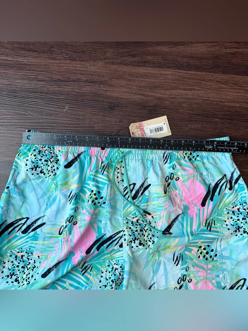 RSVLTS Hybrid Shorts Men's 2XL La Croy Dragonfruit Unlined Swim 7” Tropical NWT